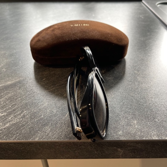 Tom Ford Sunglasses - Picture 3 of 5